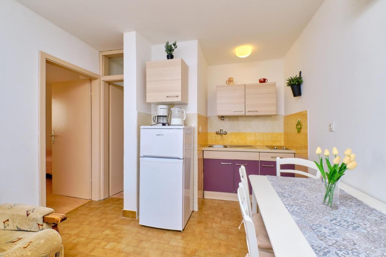 Apartments Vanda Mali Lošinj Esterno foto