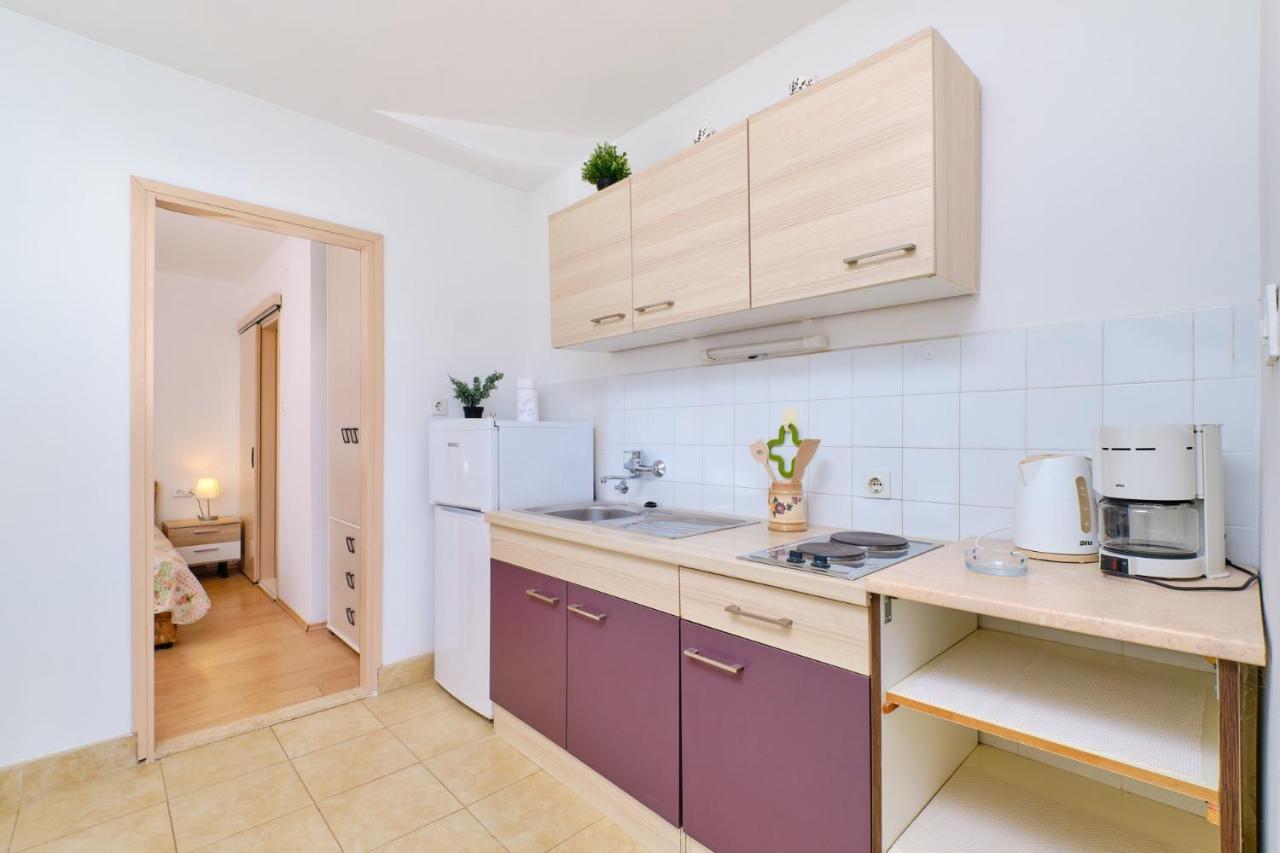 Apartments Vanda Mali Lošinj Esterno foto