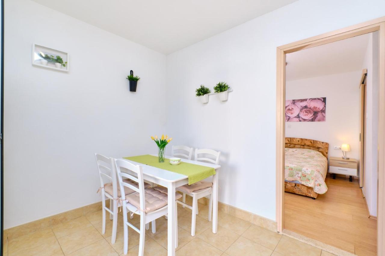 Apartments Vanda Mali Lošinj Esterno foto