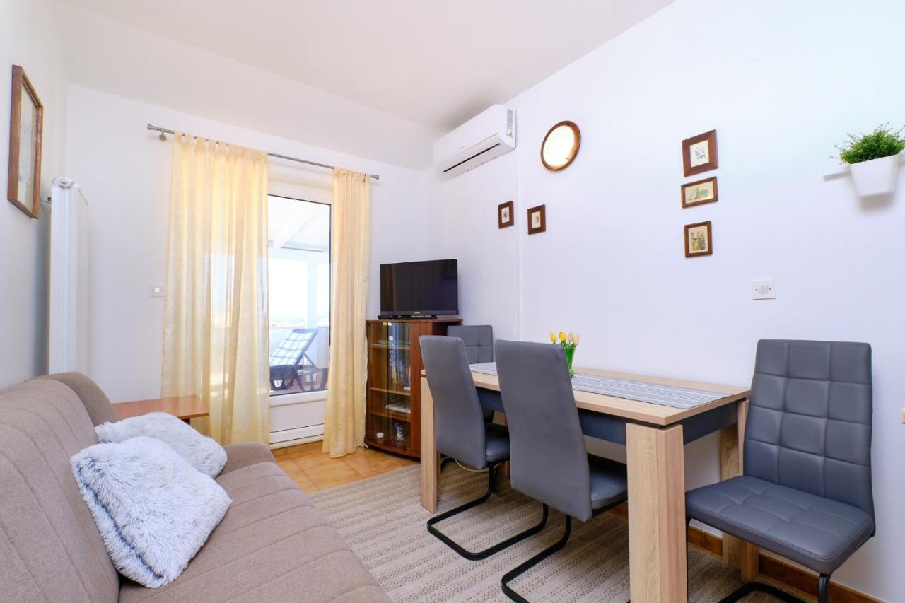 Apartments Vanda Mali Lošinj Esterno foto