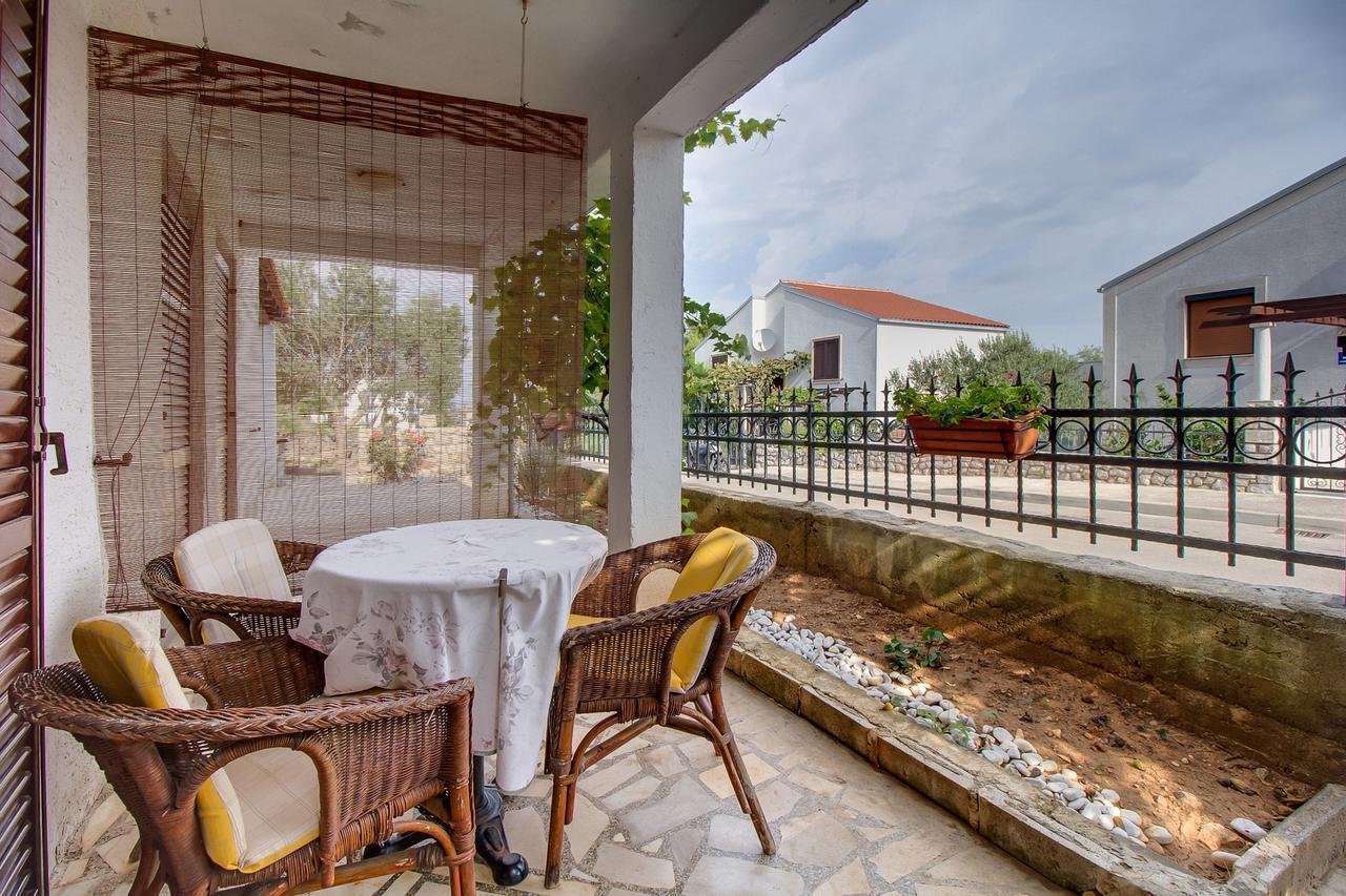 Apartments Vanda Mali Lošinj Esterno foto